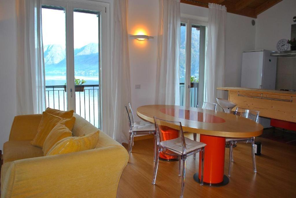 Apartmán Luxury Penthouse With Big Terrace Argegno Exteriér fotografie